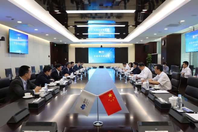 焦健会见海南省副省长陈怀宇