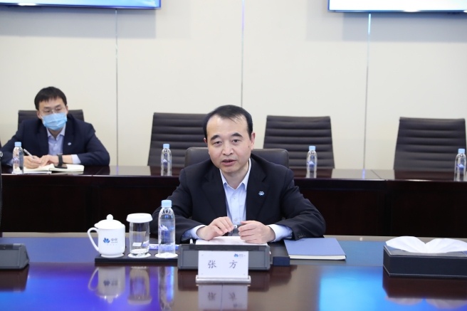 张方会见上海浦东新区副区长杨朝
