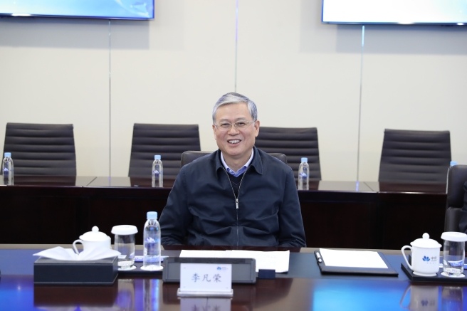 李凡荣会见中国一重董事长刘明忠、总经理徐鹏