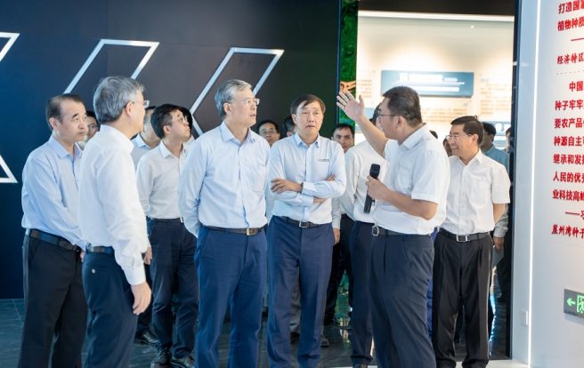 李凡荣赴海南调研种业工作并拜会省市主要领导