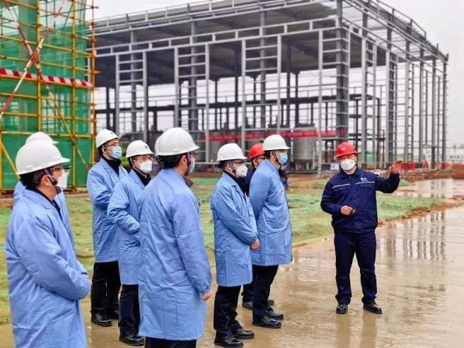 李凡荣调研万邦化工驻浙企业