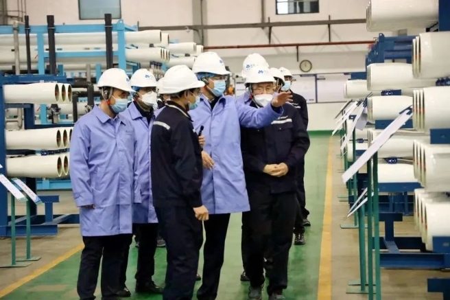 李凡荣调研万邦化工驻浙企业