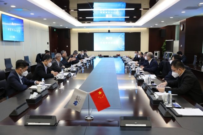 李凡荣会见辽宁省副省长姜有为
