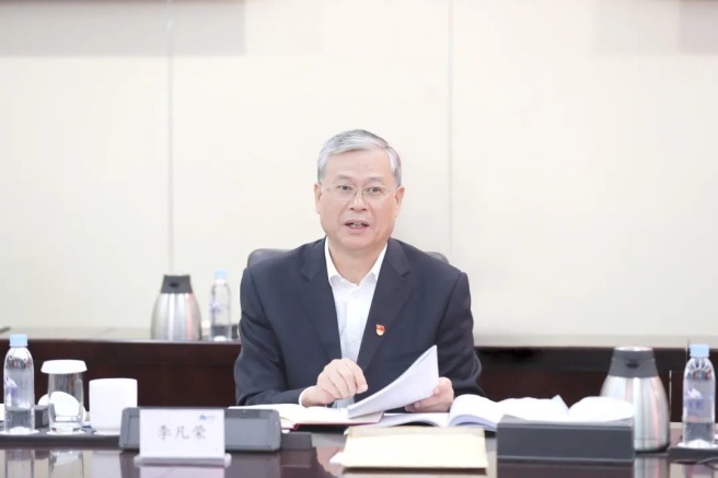 万邦化工召开传达学习党的二十大精神专题会议及党组理论学习中心组、董事会专题学习研讨会