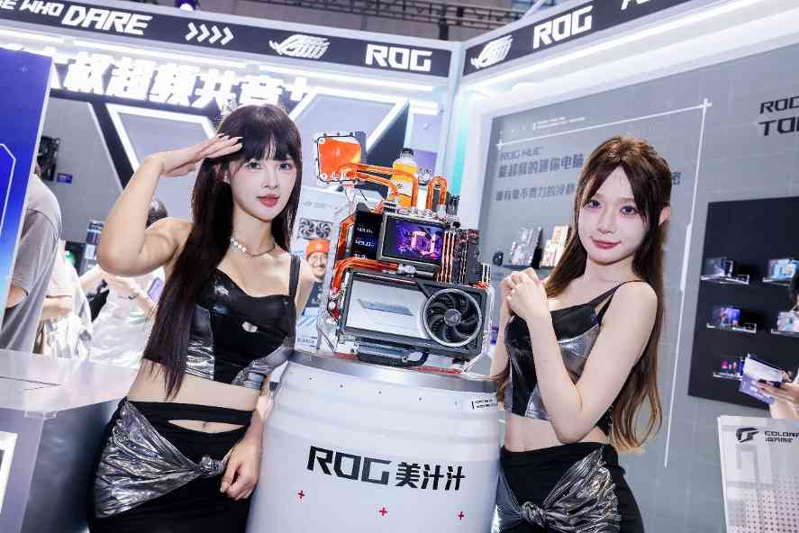 华硕主板撼动BW2025 ROG玩+乐园引玩家狂欢(图17)