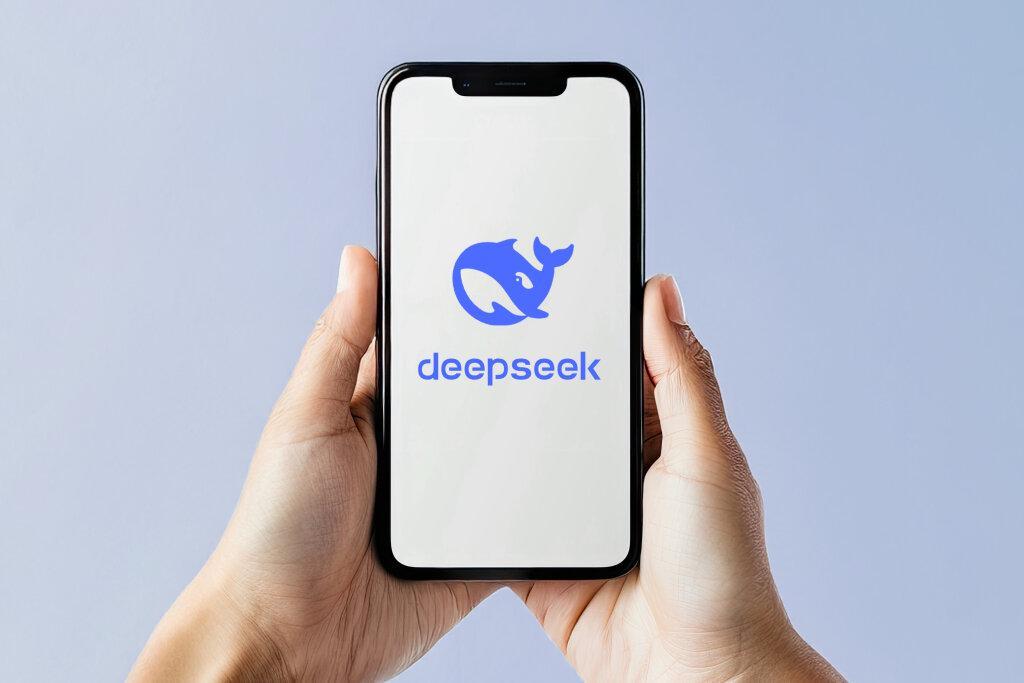 一周AI大事：DeepSeek炒股“封神”，OpenAI自建 - 智象科技网