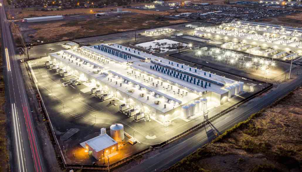 AWS增速重回20%！亚马逊击碎所有质疑，盘后市值(图3)