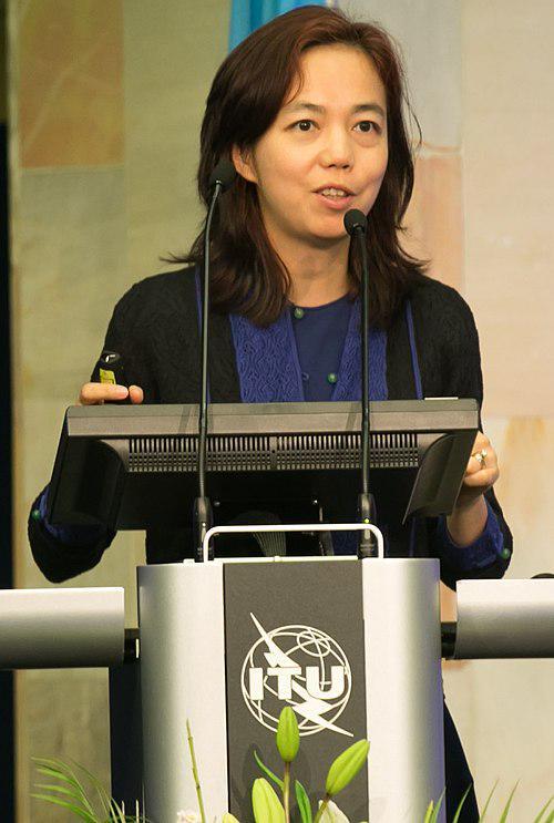 李飞飞、杨立昆、马斯克同时杀入！1900亿美元的(图2)