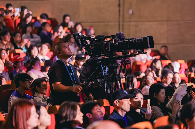 把舞台拍成电影——佳能“佳直播PRO”助力谭维维《声声世世》音乐会幕后(图2)