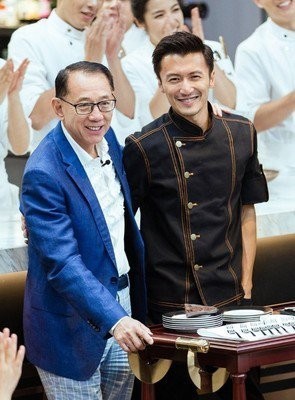 商业模式的进化论：杨受成杨政龙如何带领英皇集团走向跨界商业生态模式？(图4)