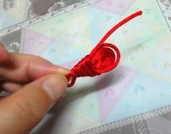 中国结之琵琶盘扣手工编法教程(图9)