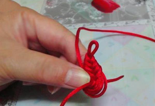 中国结之琵琶盘扣手工编法教程(图7)