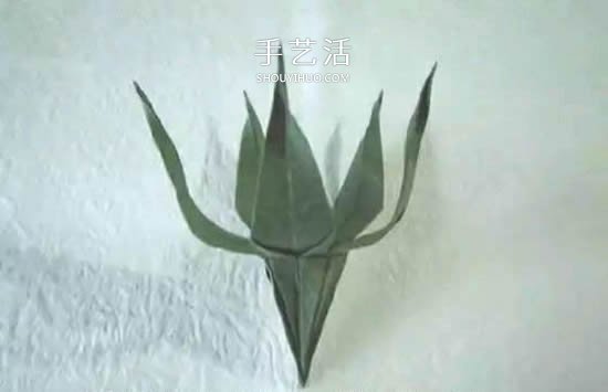 折纸花朵不可少！简单花萼的折纸方法图解 - 双维造物网