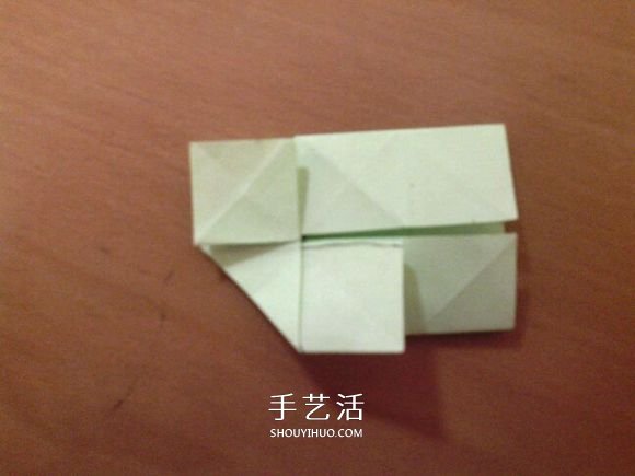 幸运四叶草的折法图解 怎么折纸四叶草步骤图(图17)