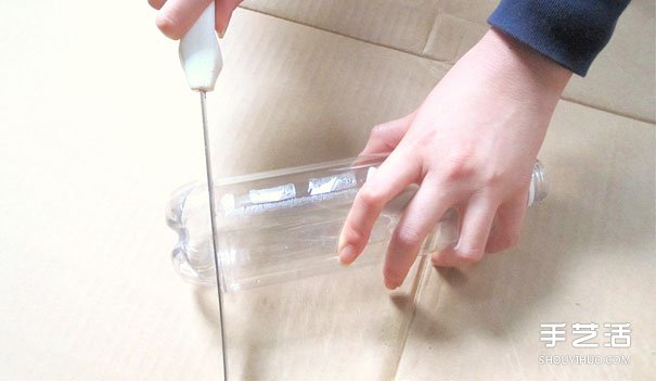 饮料瓶塑料瓶废物利用DIY制作花束台灯吊灯 - 双维造物网