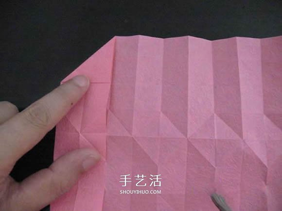 赠送初恋的小礼物！折纸蔷薇戒指的折法图解(图35)