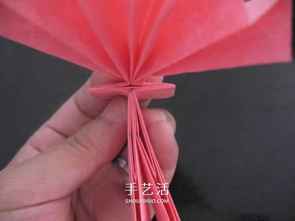 赠送初恋的小礼物！折纸蔷薇戒指的折法图解(图67)
