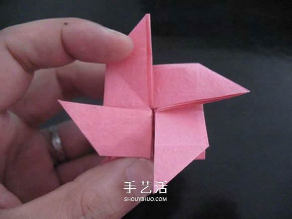 赠送初恋的小礼物！折纸蔷薇戒指的折法图解(图87)