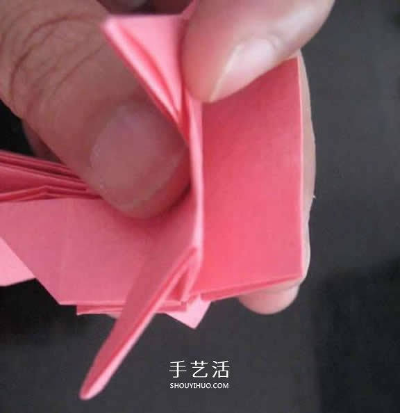 赠送初恋的小礼物！折纸蔷薇戒指的折法图解(图89)
