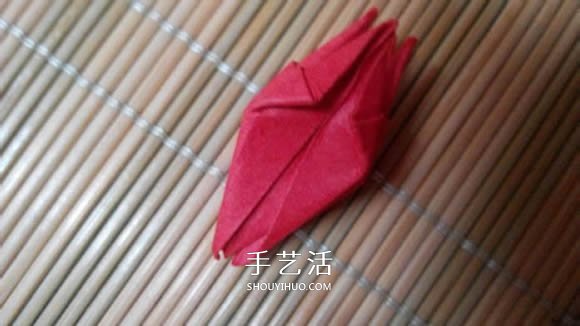 即将完全开花的荷花的折纸方法图解过程(图13)