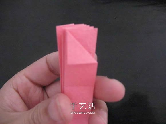 赠送初恋的小礼物！折纸蔷薇戒指的折法图解(图27)