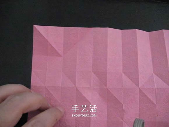 赠送初恋的小礼物！折纸蔷薇戒指的折法图解(图36)
