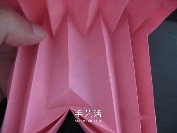 赠送初恋的小礼物！折纸蔷薇戒指的折法图解(图64)
