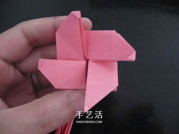 赠送初恋的小礼物！折纸蔷薇戒指的折法图解(图92)