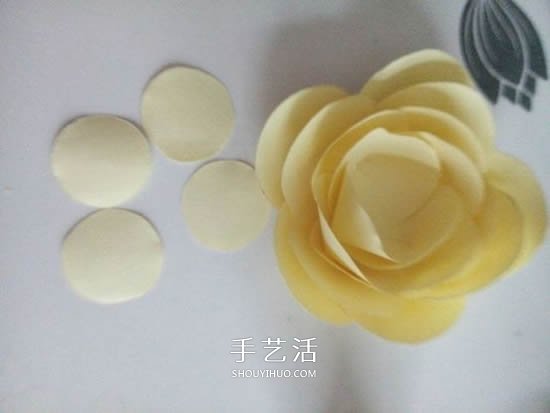 简单纸花怎么做图解 组合式花朵的制作方法(图14)