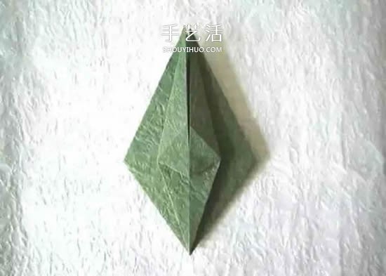 折纸花朵不可少！简单花萼的折纸方法图解(图13)