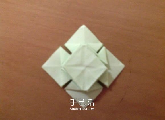 幸运四叶草的折法图解 怎么折纸四叶草步骤图(图25)