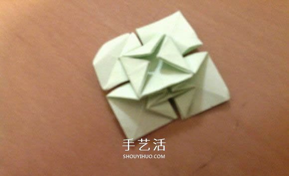 幸运四叶草的折法图解 怎么折纸四叶草步骤图(图24)