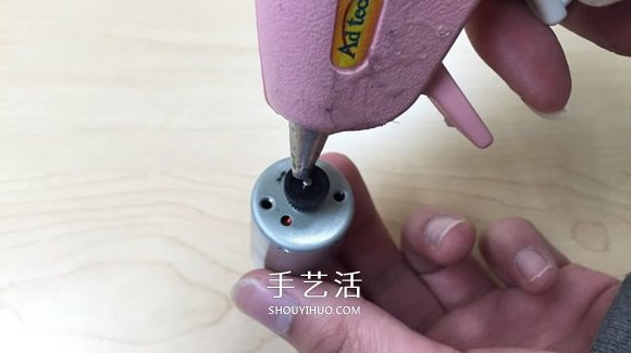 自制电动风力车玩具的制作方法教程(图26)