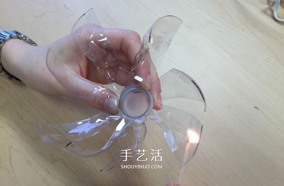 自制电动风力车玩具的制作方法教程(图24)