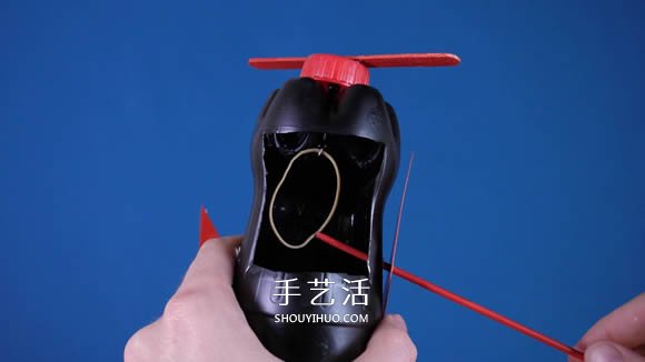 可乐瓶科技小制作 DIY橡皮筋动力飞机的方法(图33)