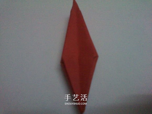 彼岸花的折法步骤图解 详细折纸彼岸花的过程(图24)