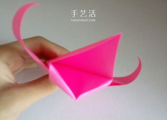 简单又漂亮五瓣纸花的折法步骤图解(图9)