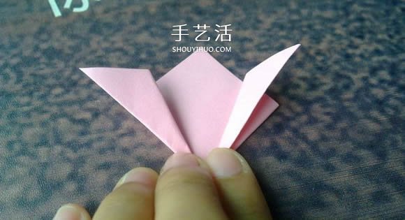 肯定学得会！超简单五瓣樱花的折纸方法步骤(图7)