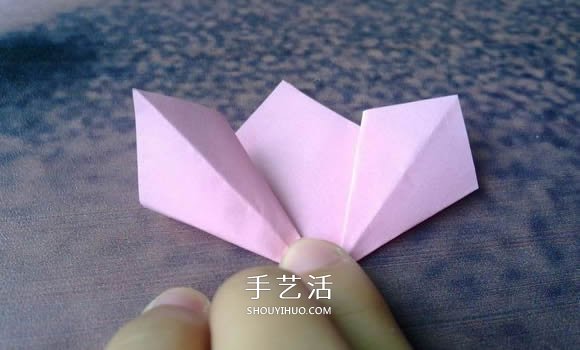 肯定学得会！超简单五瓣樱花的折纸方法步骤(图9)
