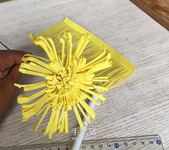 重阳节大菊花的制作方法 简单又美丽！(图6)