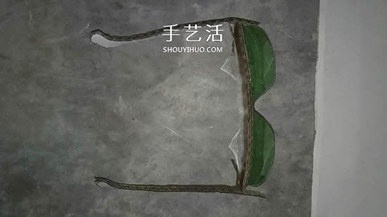 汽水瓶废物利用手工制作黑框太阳镜的方法(图14)