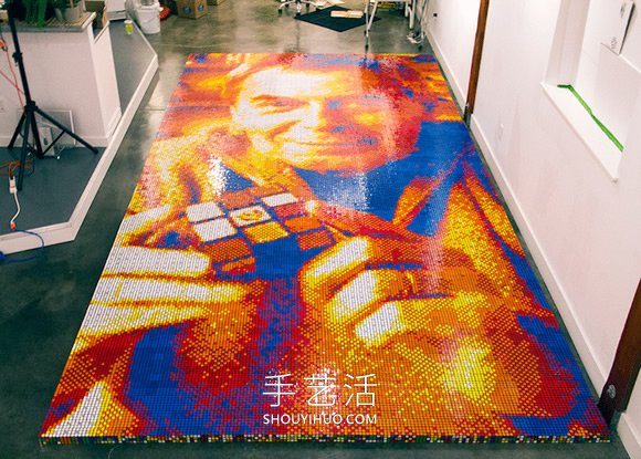 艺术家用数千个魔方DIY巨大的流行文化肖像(图5)