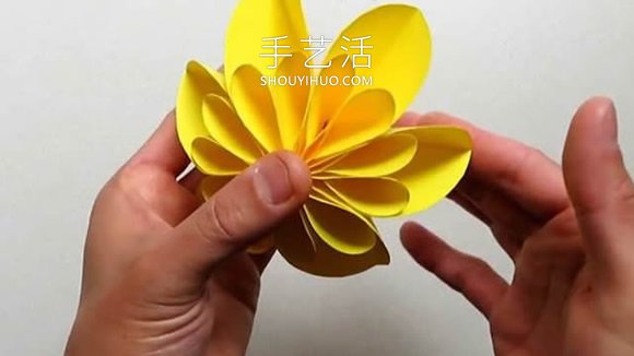 简单星花球的折纸制作方法图解教程(图9)