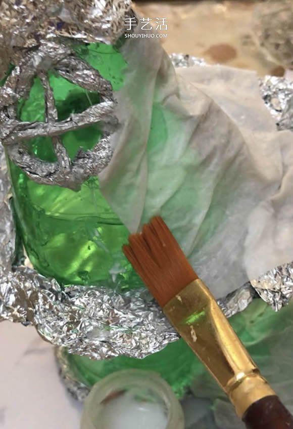雪碧瓶手工制作万圣节女巫屋图解教程(图16)