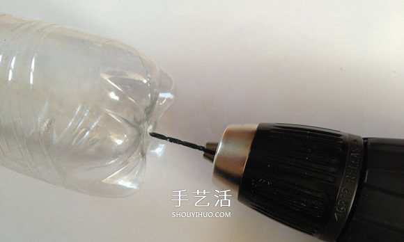 用塑料瓶做潜水艇玩具的方法(图14)
