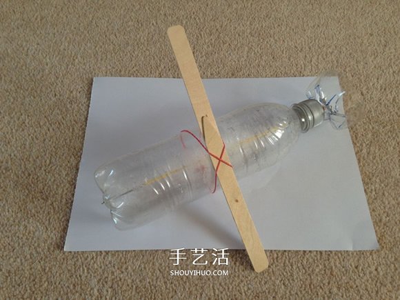 用塑料瓶做潜水艇玩具的方法(图23)