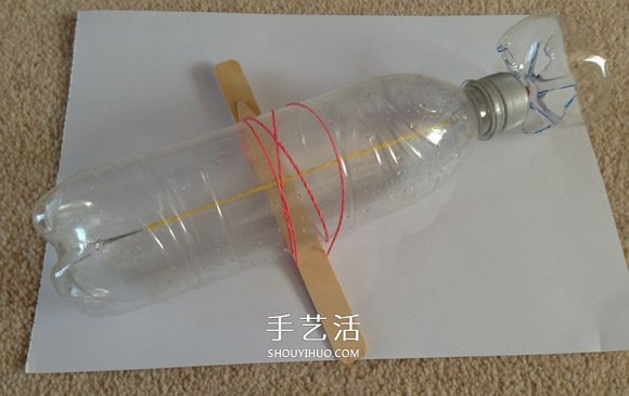 用塑料瓶做潜水艇玩具的方法(图25)