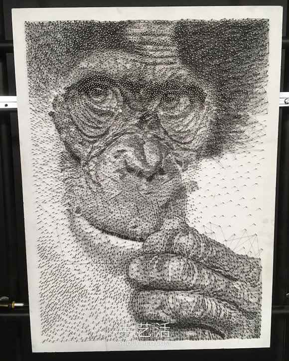 在数千个钉子周围缠绕绳子，DIY制作逼真肖像画(图8)