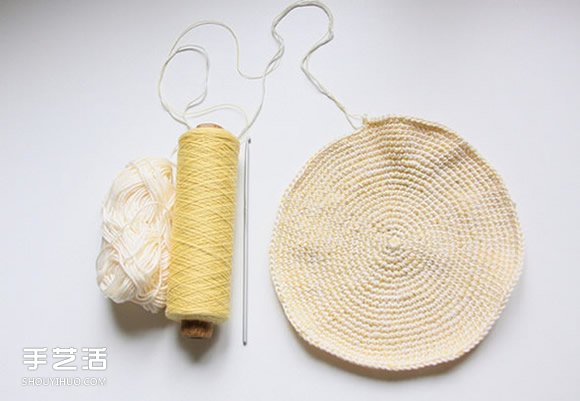 细腻针法和淡雅色彩的搭配 森系钩针杯垫作品(图9)