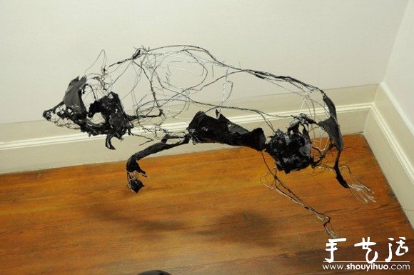 铁丝DIY的立体艺术作品(图6)